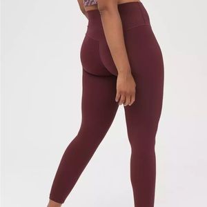 OFFLINE By Aerie Real Me High Waisted Legging maroon size x small xs